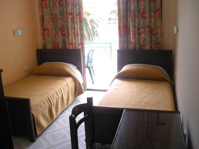 Hotel Ari Sarandë Eksteriør bilde