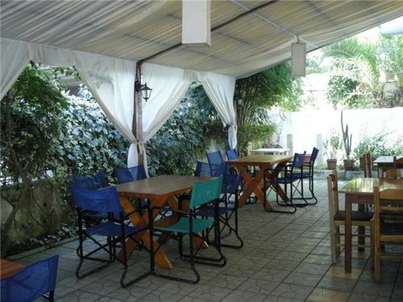Hotel Ari Sarandë Eksteriør bilde