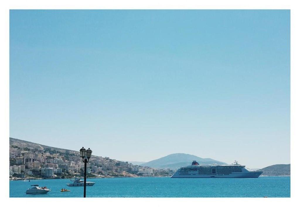 Hotel Ari Sarandë Eksteriør bilde