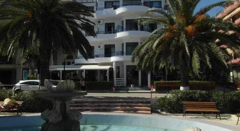 Hotel Ari Sarandë Eksteriør bilde