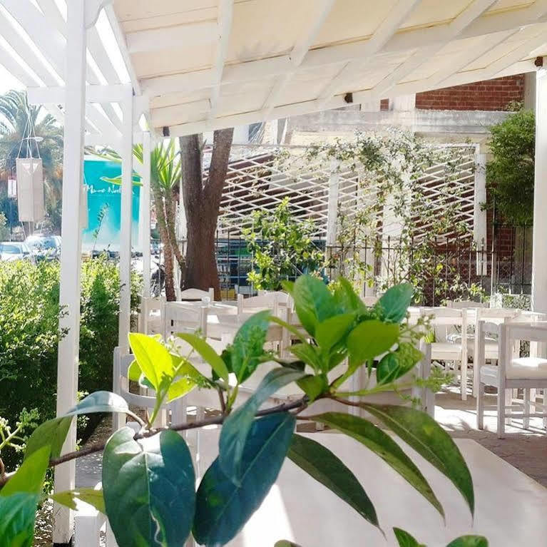 Hotel Ari Sarandë Eksteriør bilde